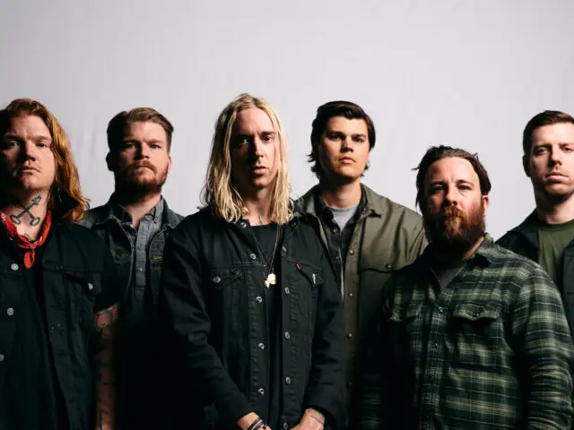 Underoath release “ihateit” music video