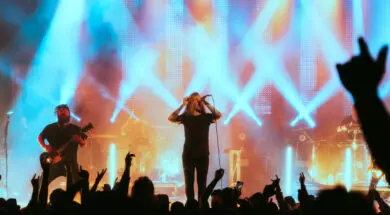 Underoath (Voyeurist Tour – Caliber)-30