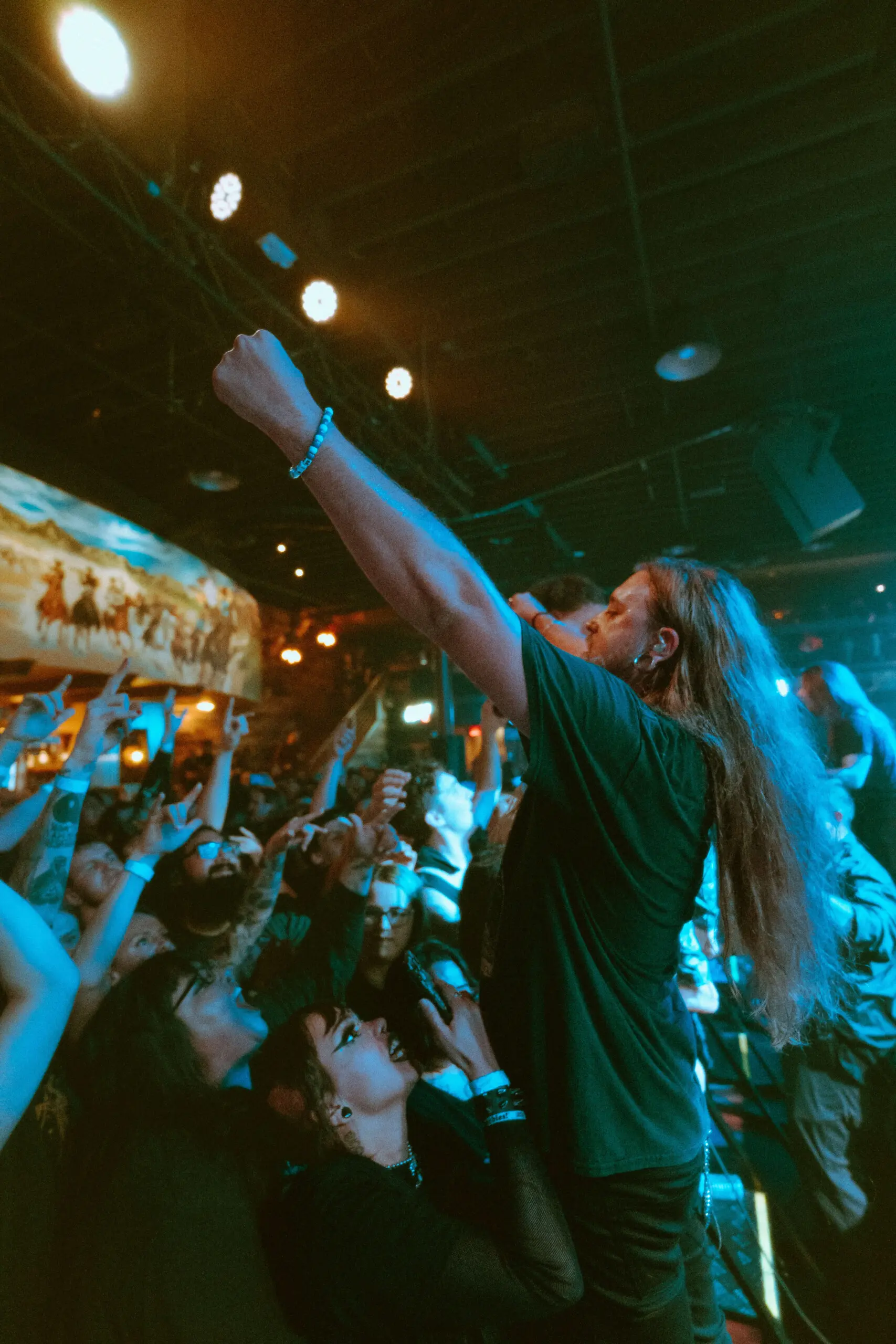 Angelmaker 16