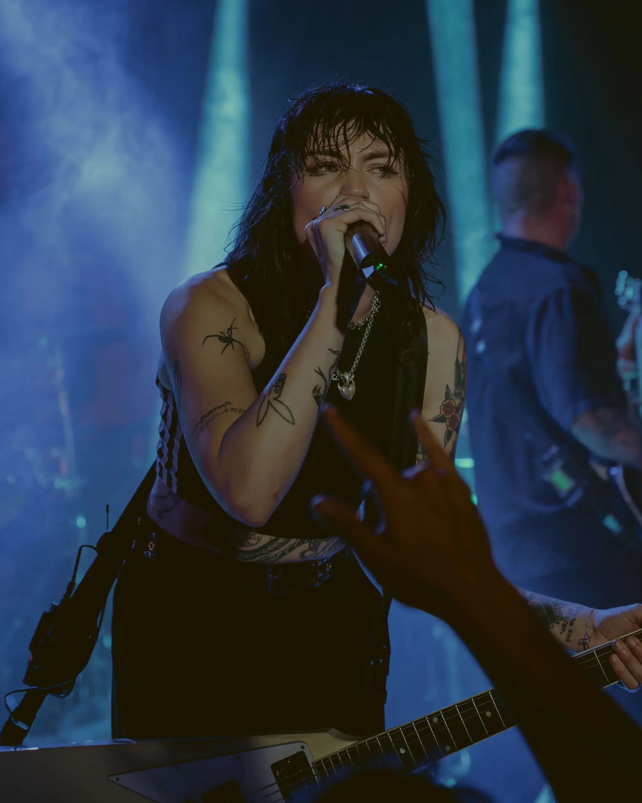 Hot Milk (The Vamp Tour) – 10