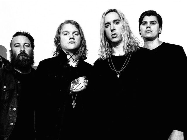 UNDEROATH PREMIERE “BLOODLUST” MUSIC VIDEO