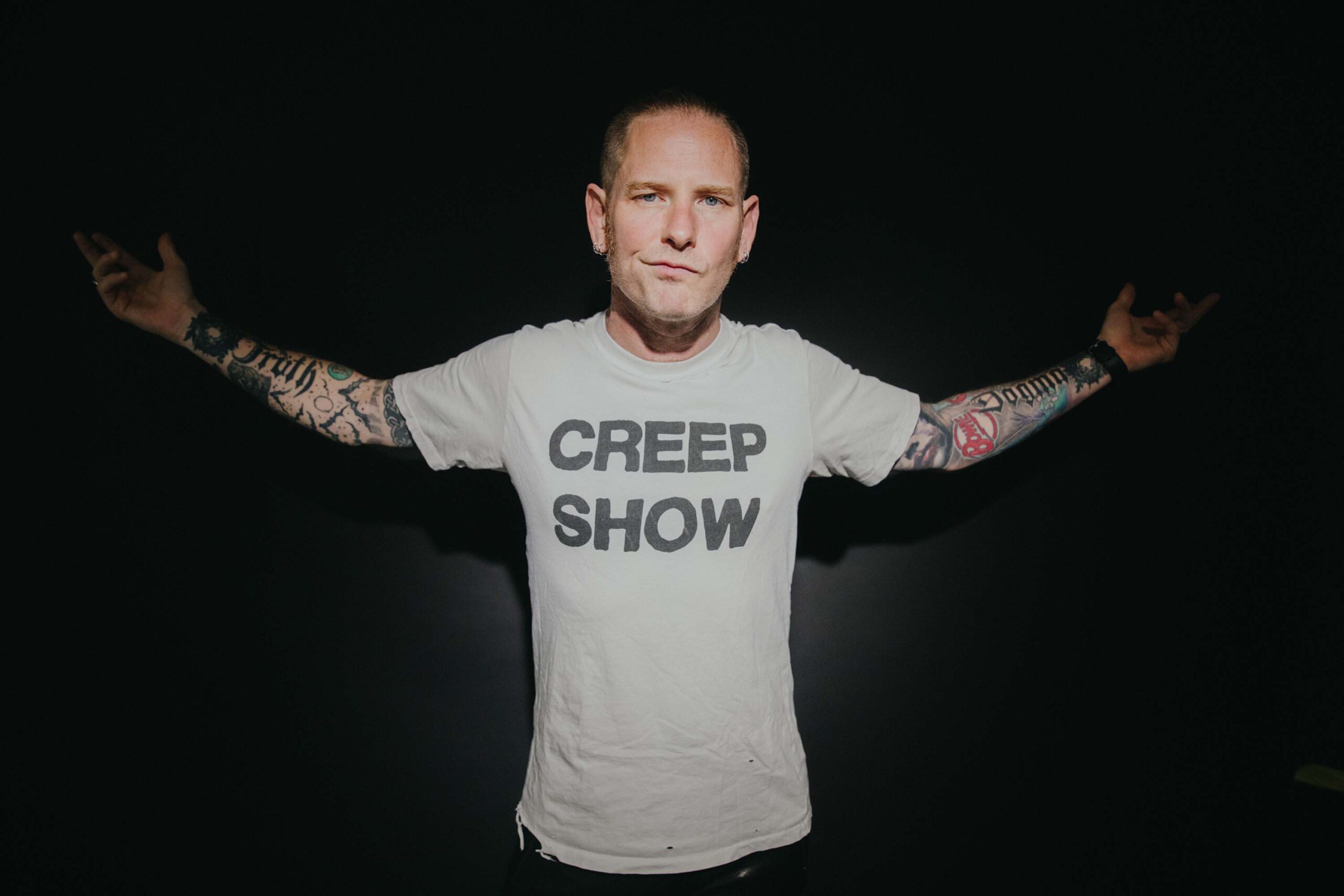 COREY TAYLOR RELEASES NEW SINGLE “HWY 666”