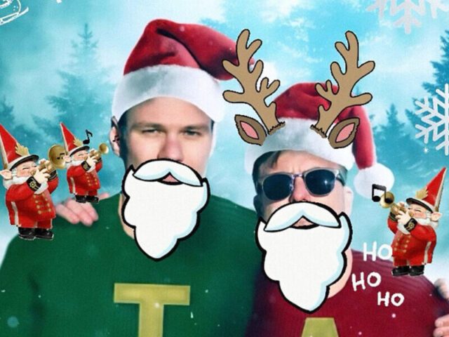 TILIAN PEARSON & ANTHONY GREEN COVER ALVIN & THE CHIPMUNKS’ “CHRISTMAS DON’T BE LATE”