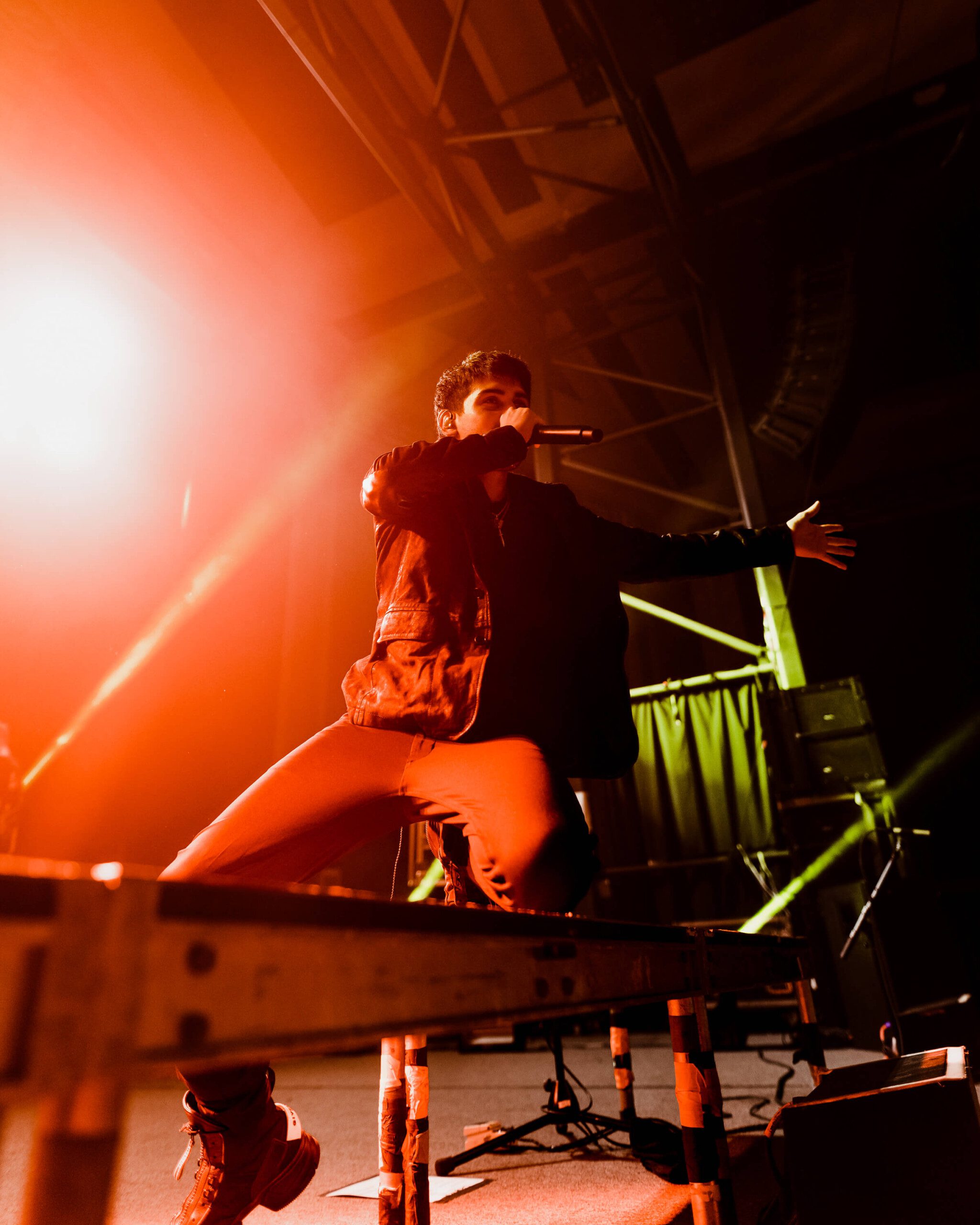 Crown The Empire Fallout Tour-2