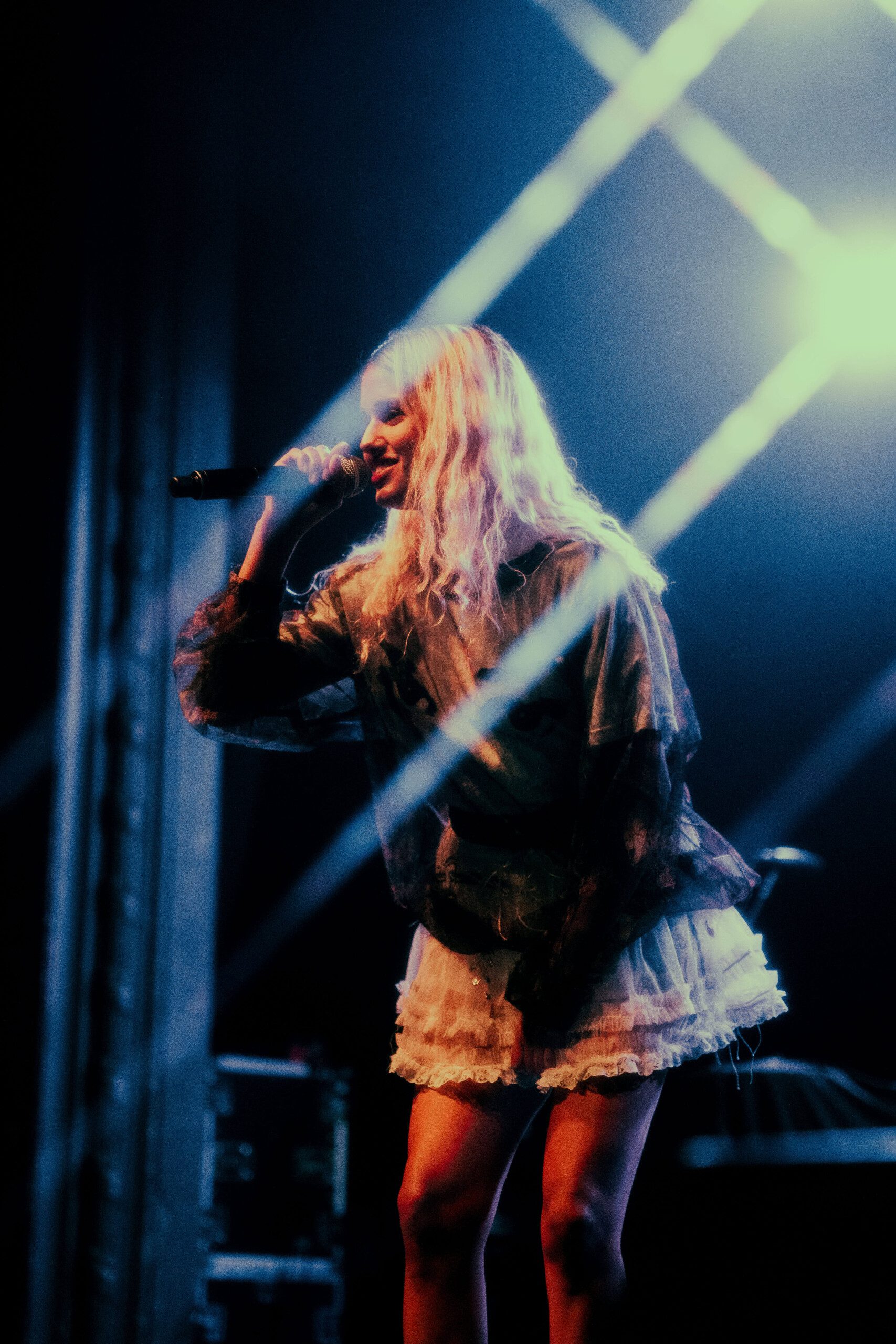 Tommy Genesis (The Godless-Godess Tour)-2