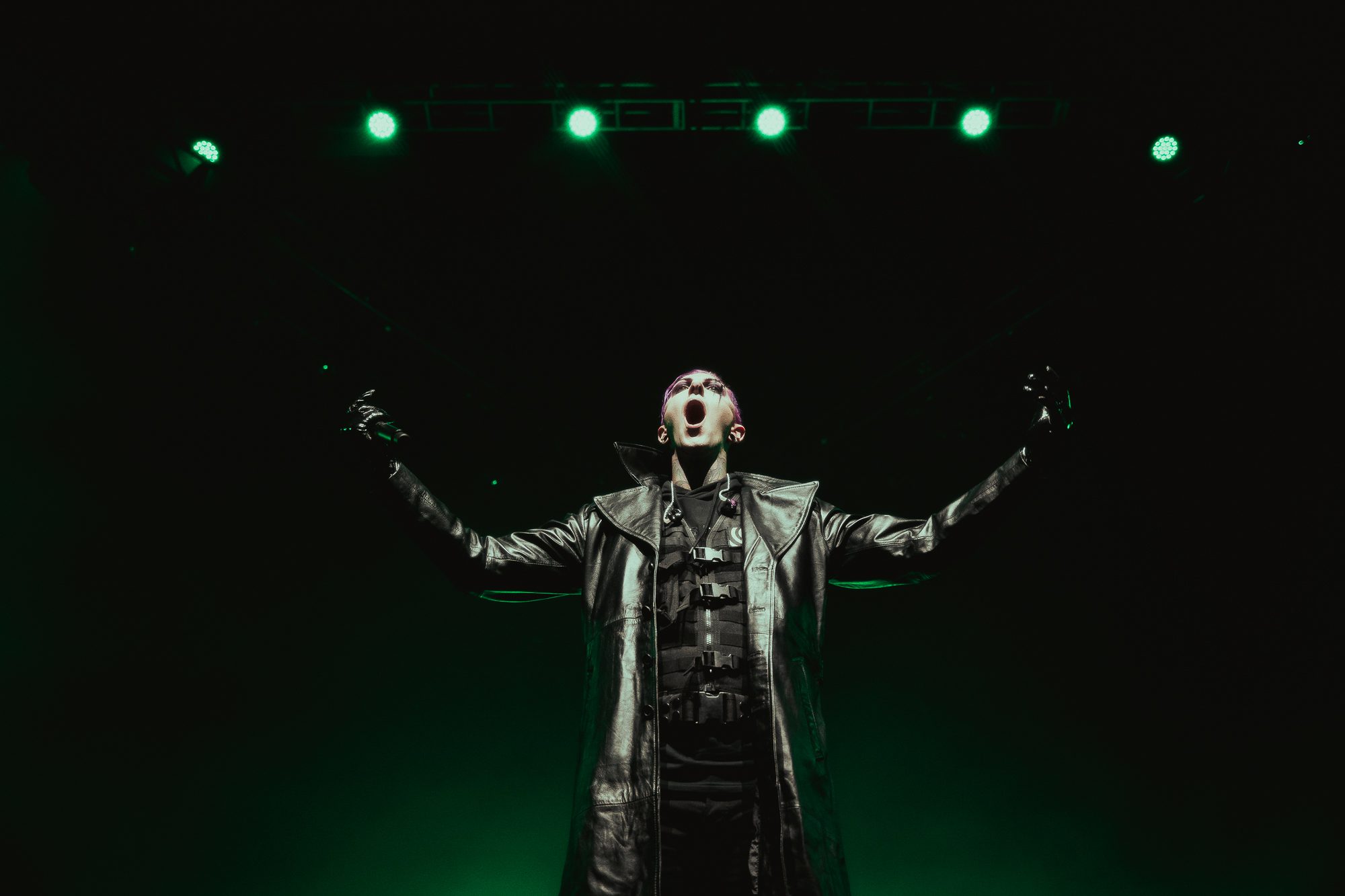 Motionless In White (Touring The End Of The World Tour) – CALIBER-13