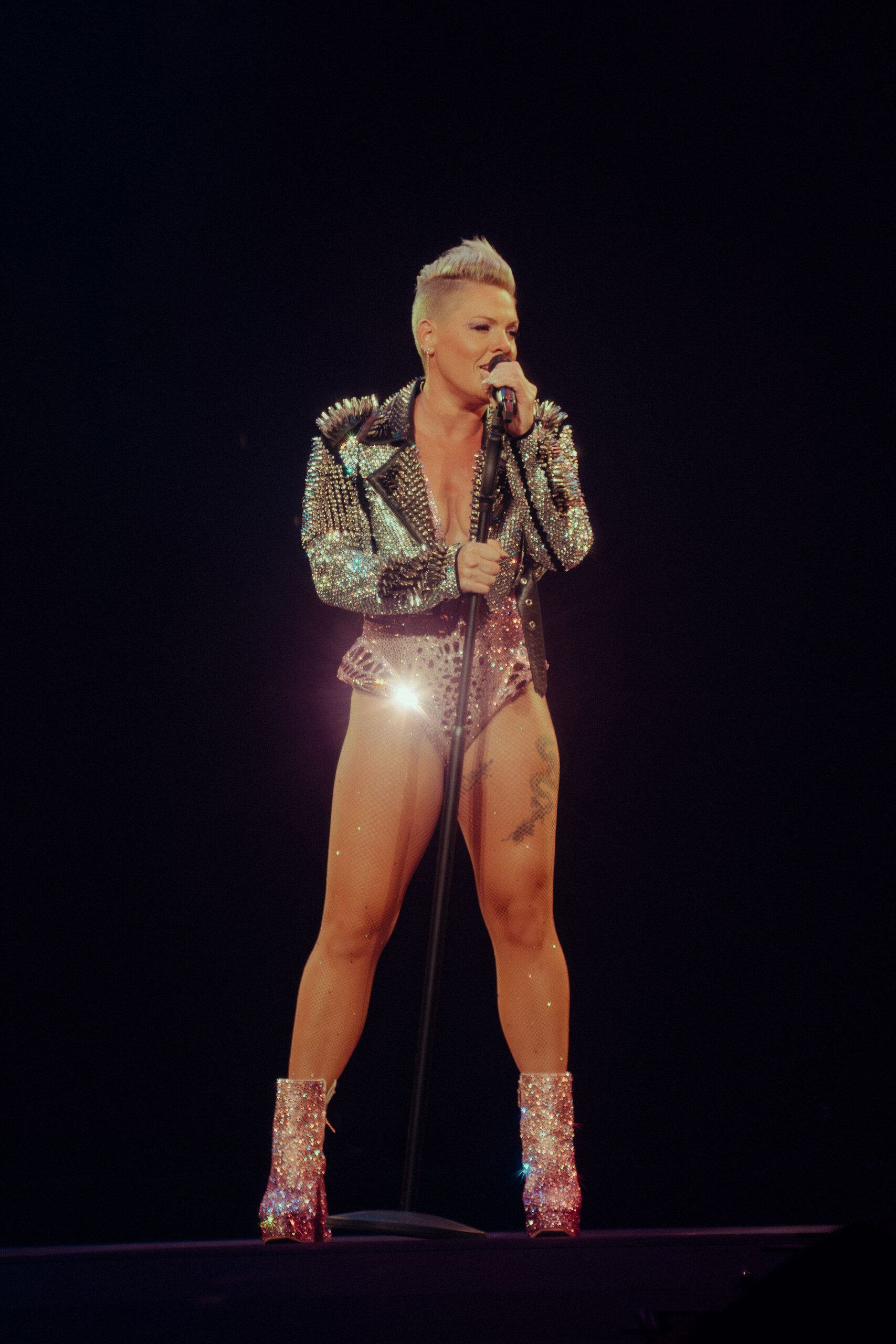 Pink (Golden 1 Center) 28