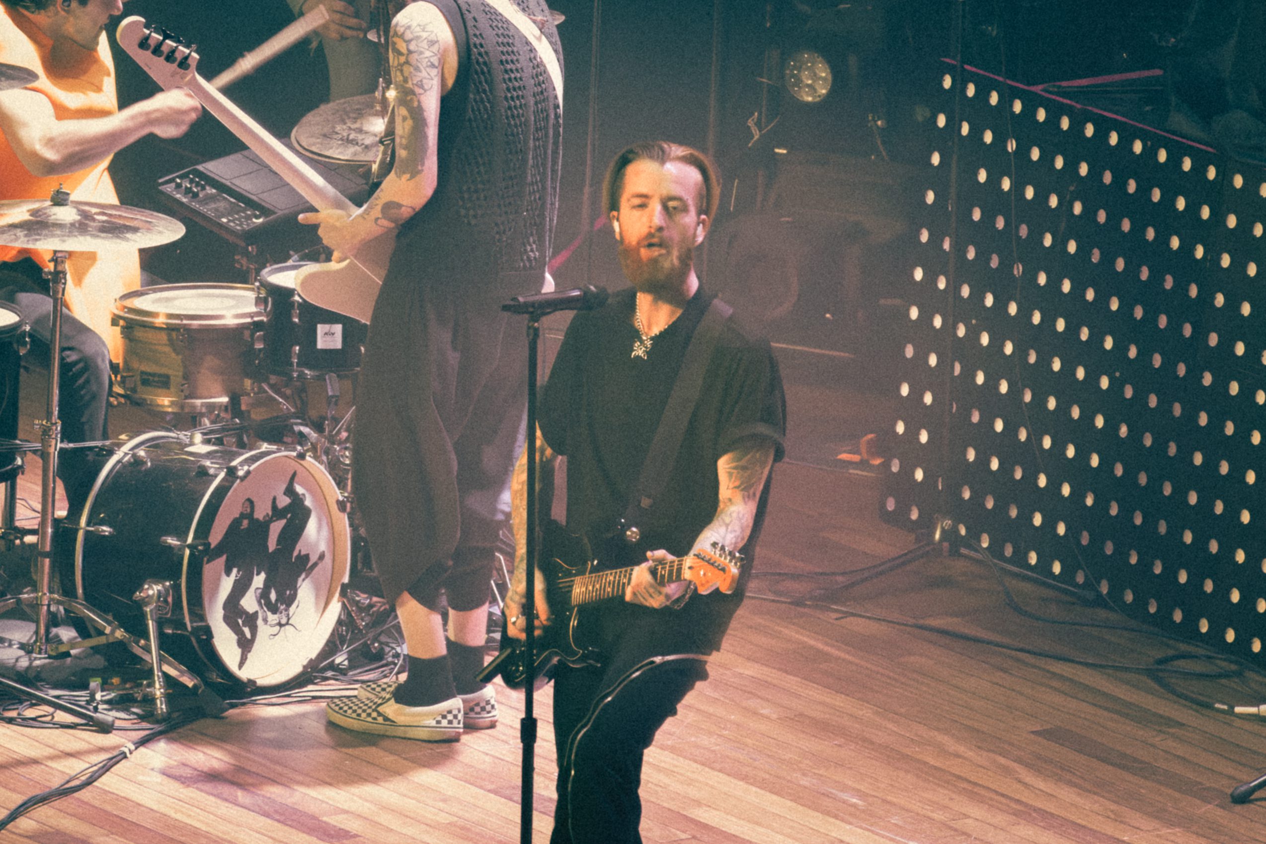 Missio (No Place Like Home Tour – 6