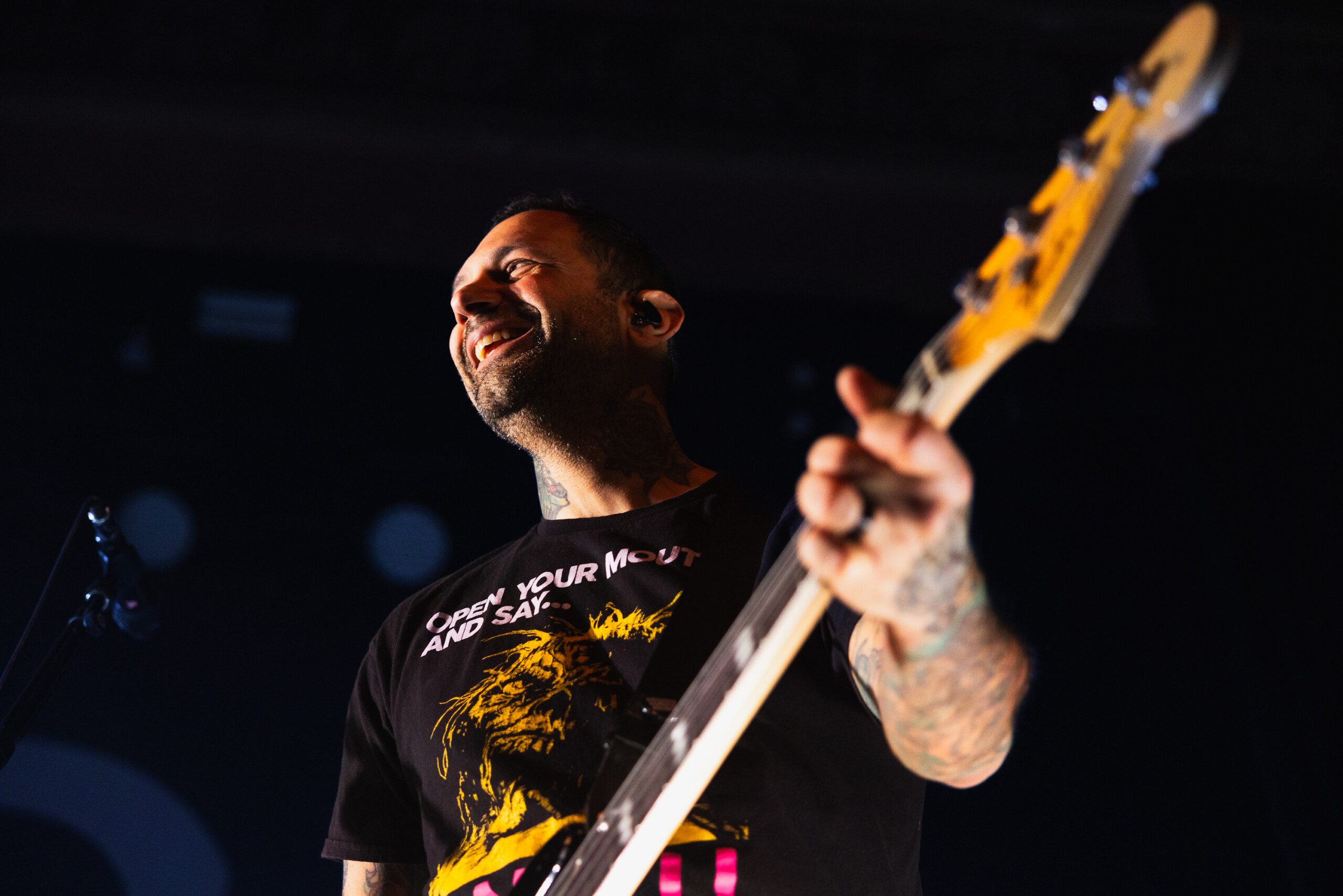 Rise Against (Rise Against Fall Tour) – 8